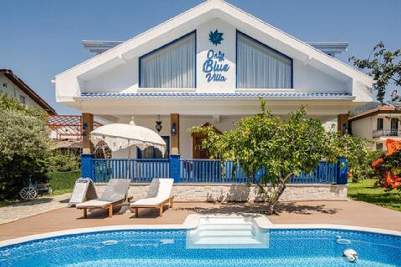 Only Blue Villa Гёчек Экстерьер фото
