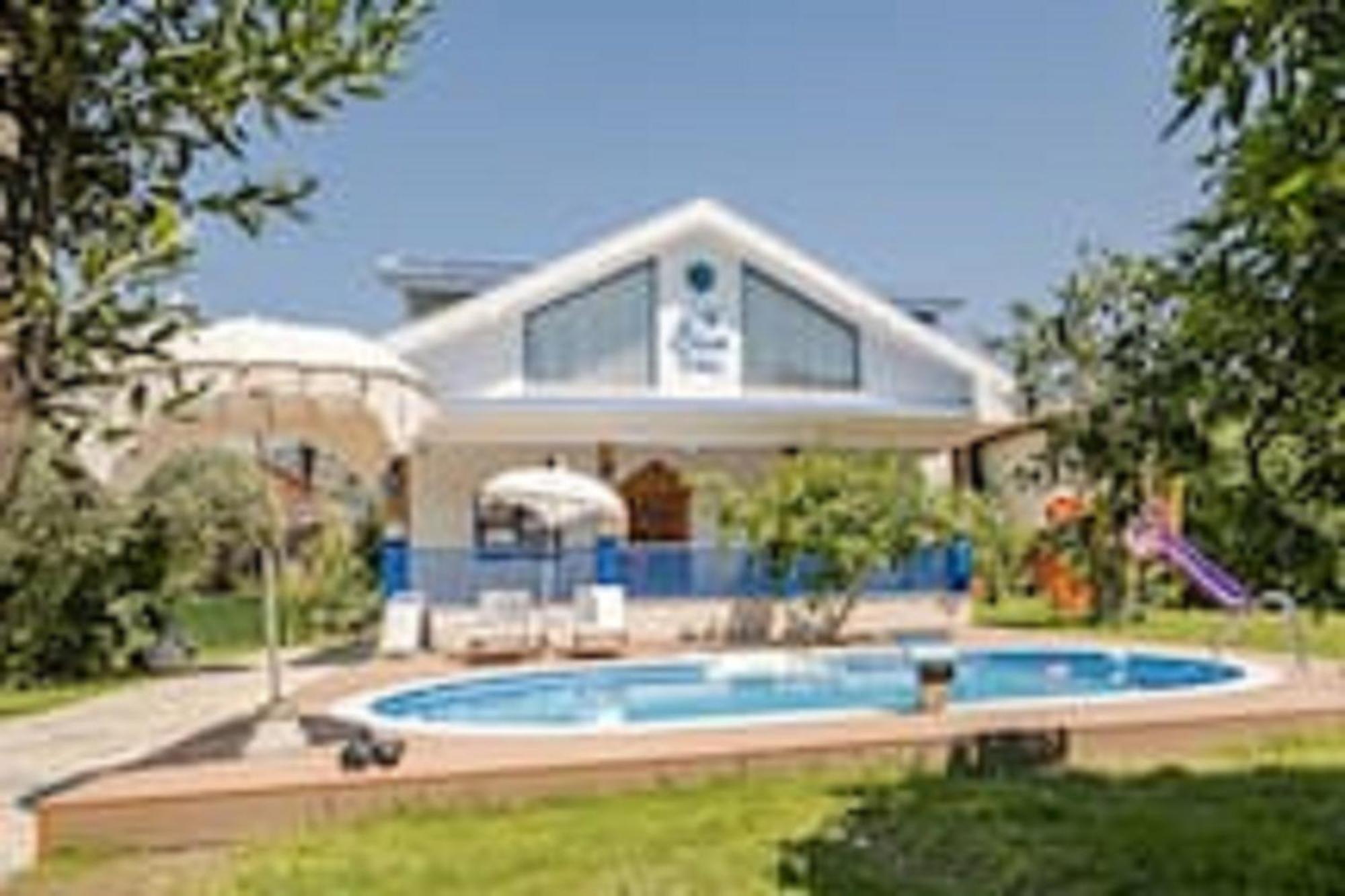 Only Blue Villa Гёчек Экстерьер фото